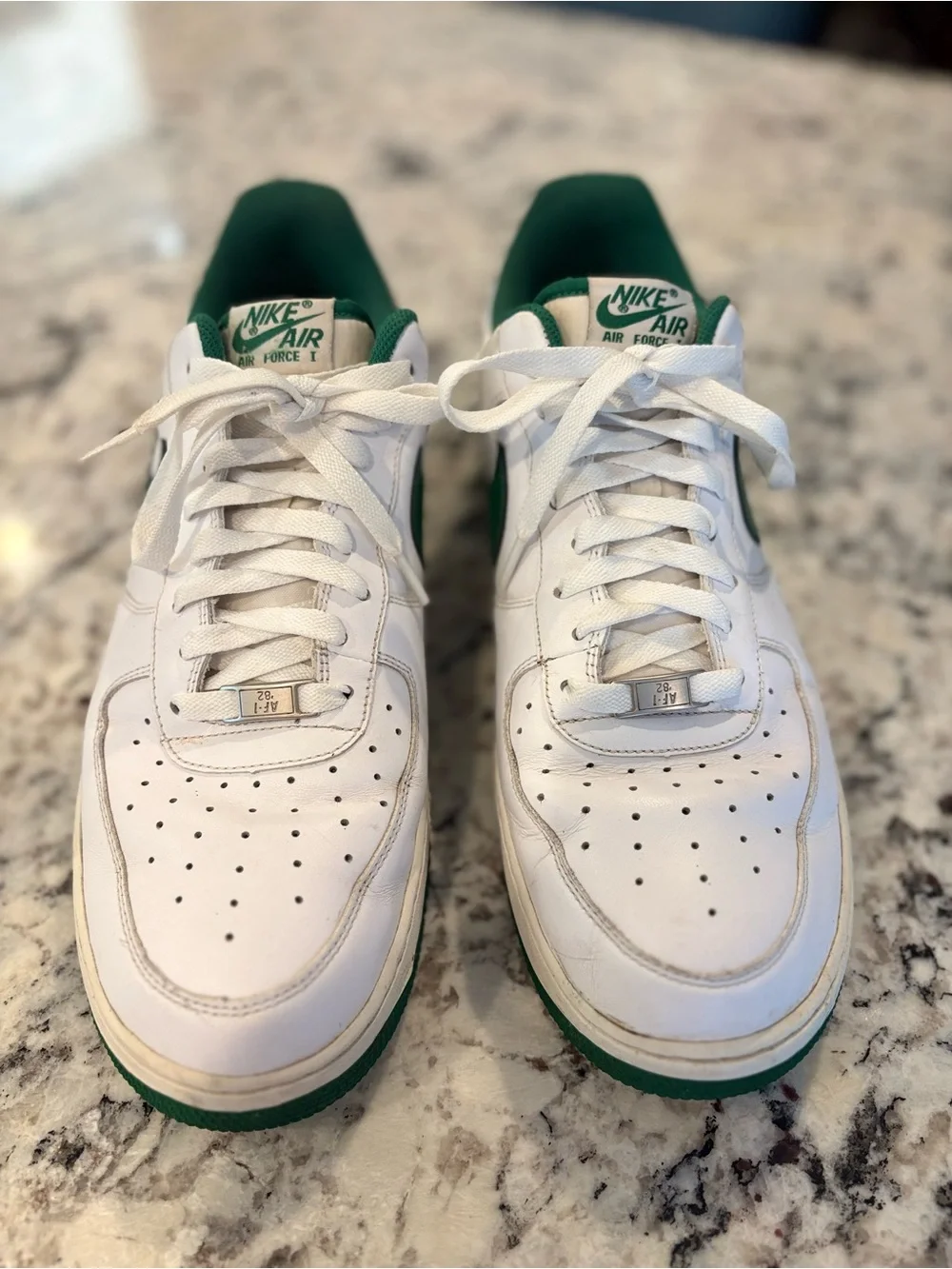 Nike Air Force 1 Men's Low White Green Sneakers Size 13 Classic Basketball Shoes